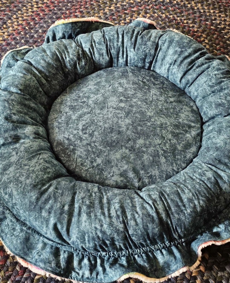 Hand crafted beautiful pet bed