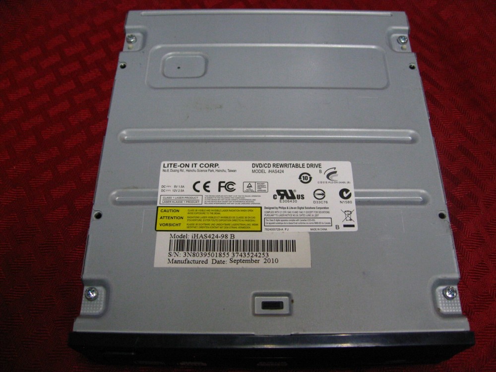 Lite-On Desktop DVD/CD Rewritable Drive Model iHAS424-98 B