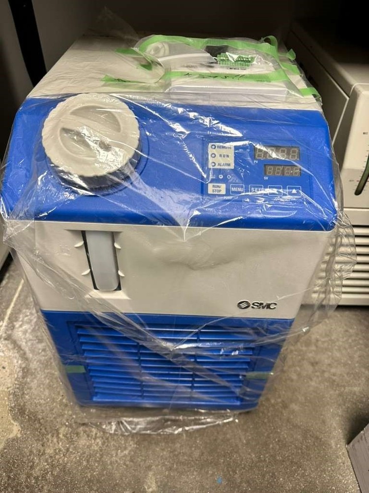 SMC HRS018-A-20 Thermo Chiller