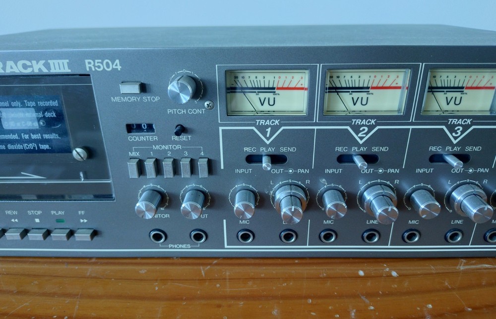 Aria Studiotrack III - 4 Track Cassette Recorder
