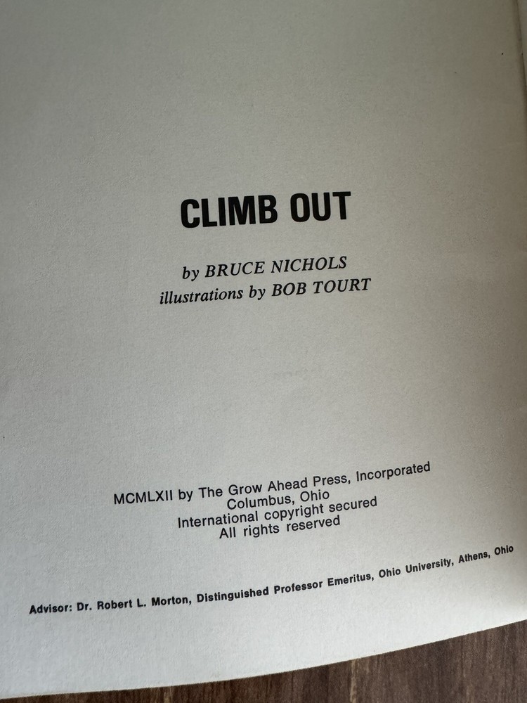 TWA BOEING 747 Climb Out FLYING LIBRARY Booklet