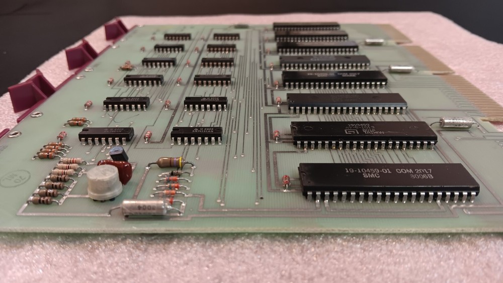 DEC digital M7280 MULTIPLE UART CARD DH11 (B21)