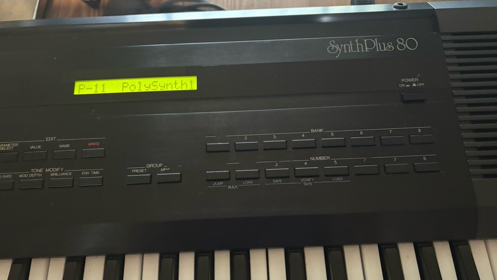 Roland HS-80 Synth Plus 80 Super Clean Tested Works Great