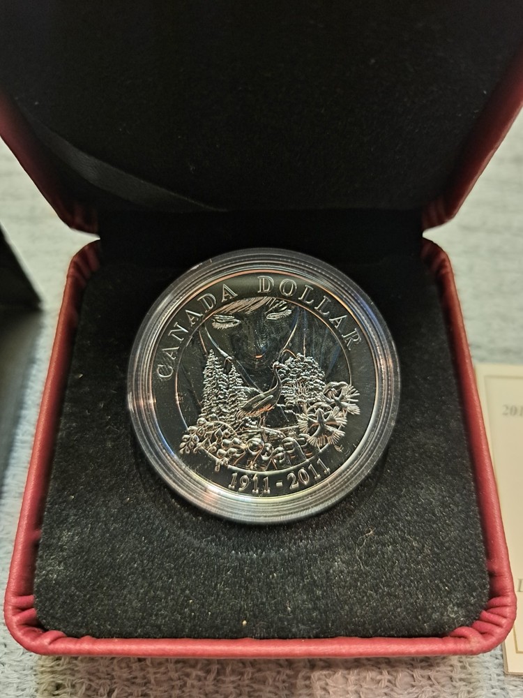 2011 Canada Uncirculated Silver Dollar - Parks Canada 100th Anniversary