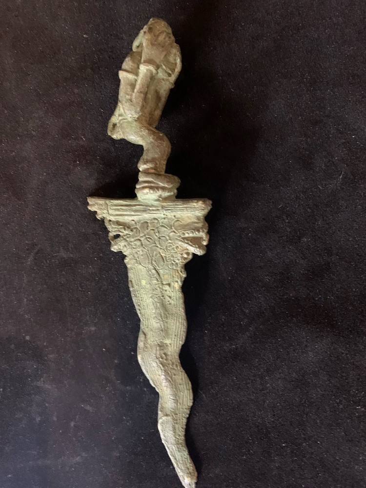 bronze monkey dagger