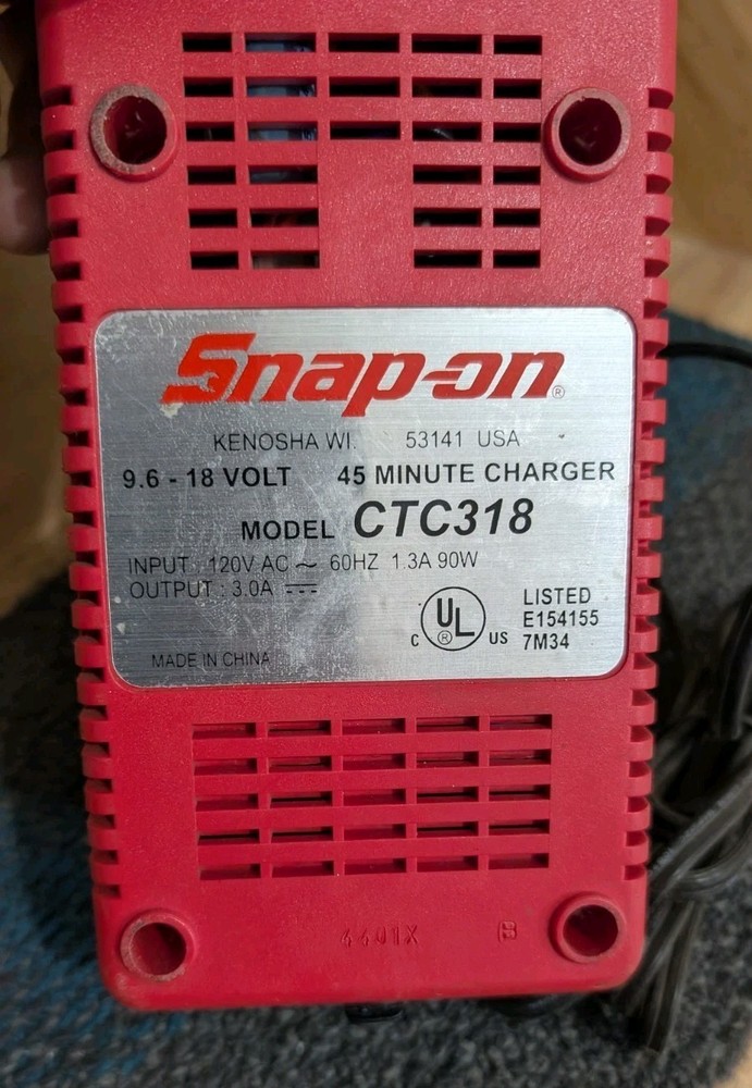 Genuine Snap-On Tools Battery Charger # CTC318