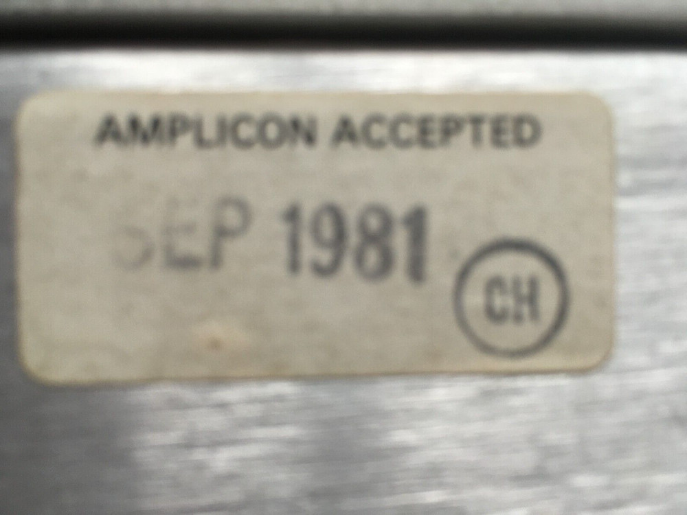 VINTAGE (1981) ELECTRONICS CORPORATION MODEL 4880 INSTRUMANT COUPLER