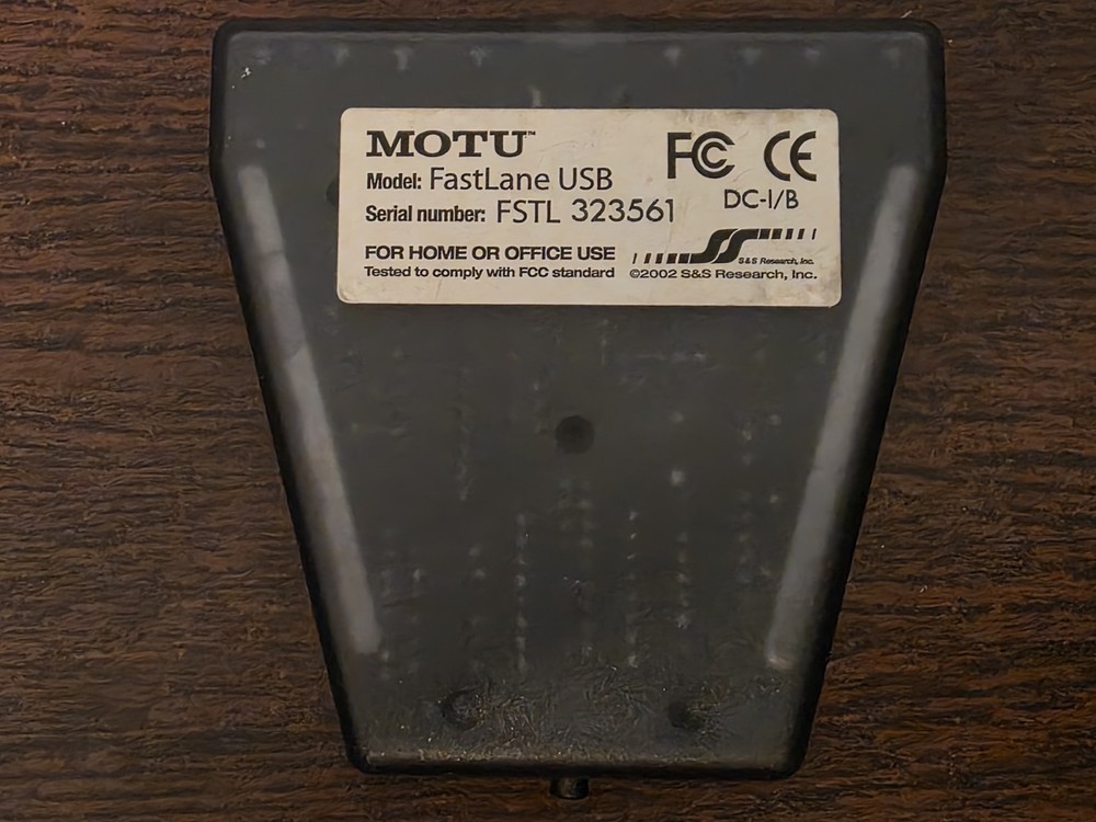 MOTU Fastlane USB PC/Mac MIDI Interface Fast Lane