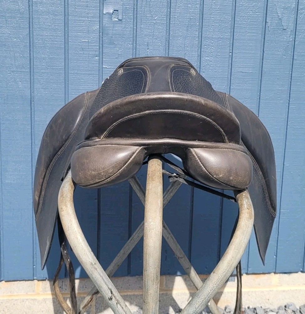 ANKY Dressage Saddle