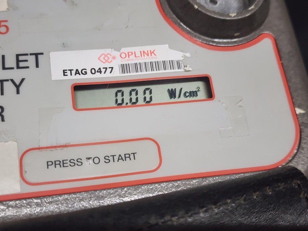 ELC-365 ULTRAVIOLET INTENSITY METER SENSOR HEAD powers up