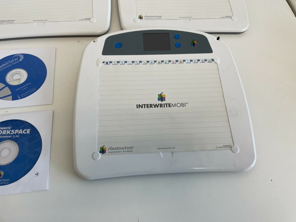B13: Lot of 4 Mobi IP501 eInstruction Interwrite Mobi Learner Tablet