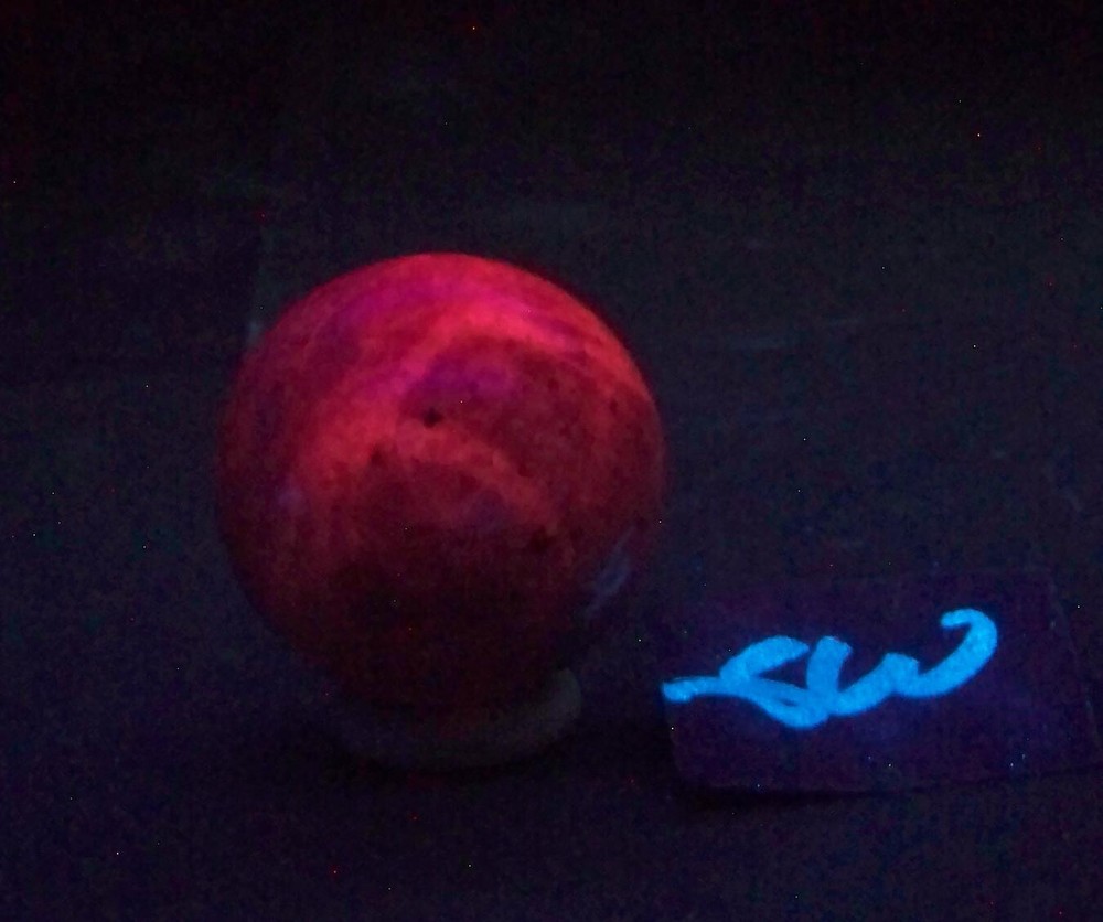 Fluorescent Calcite Sphere from CA 38mm 6187