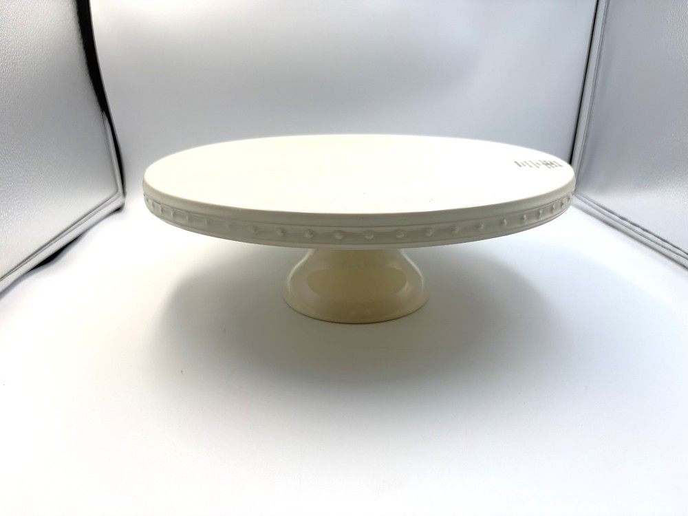 Nore Fleming 12" Stoneware Cake Pedestal