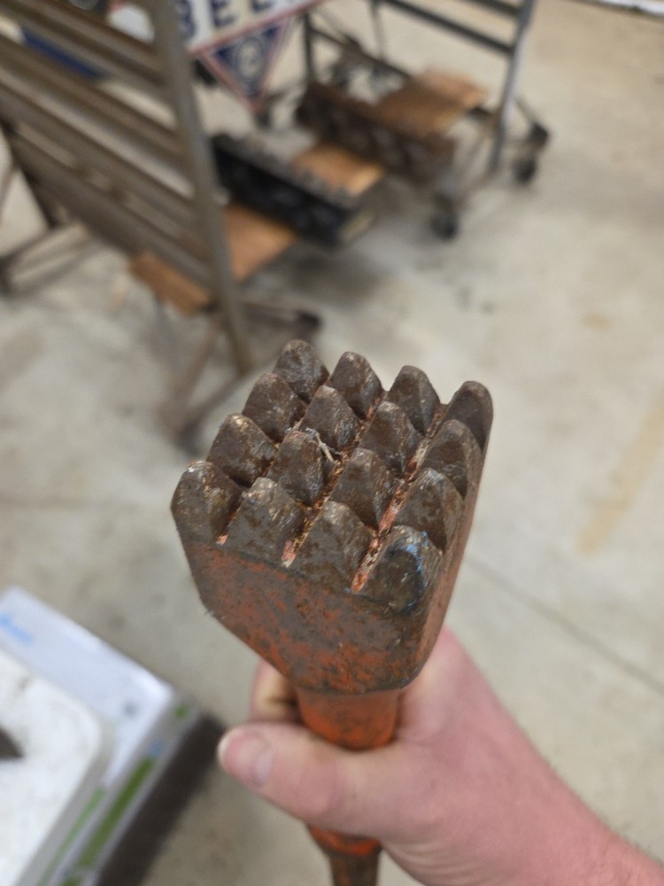 Jack Hammer Hex 1" Concrete Pavement Sqaure Bit