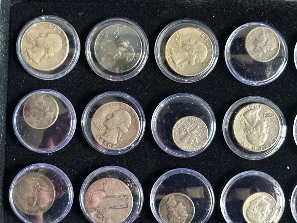 🔥🔥🔥50 Silver US Coins W/ Display Case SOLID SILVER!🔥🔥🔥