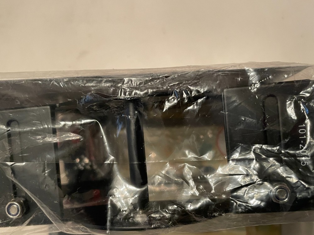 Humancentric Small Component Wall Mount # 101-2015 Brand New