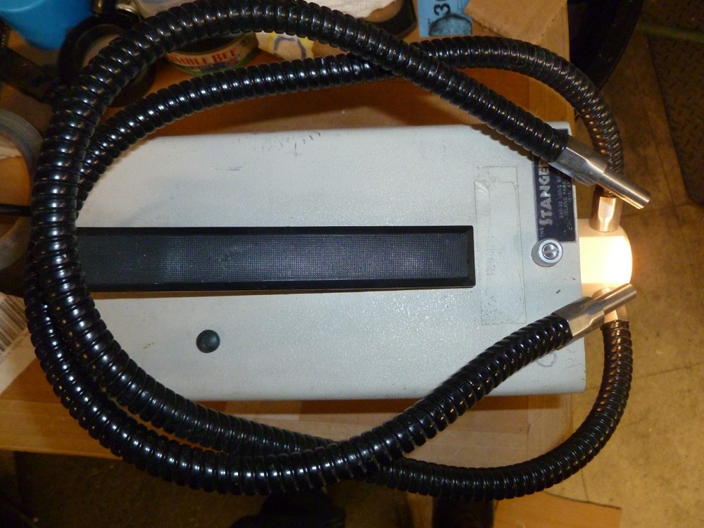 STANGERT Fiber Optic Light Source with Power Cord