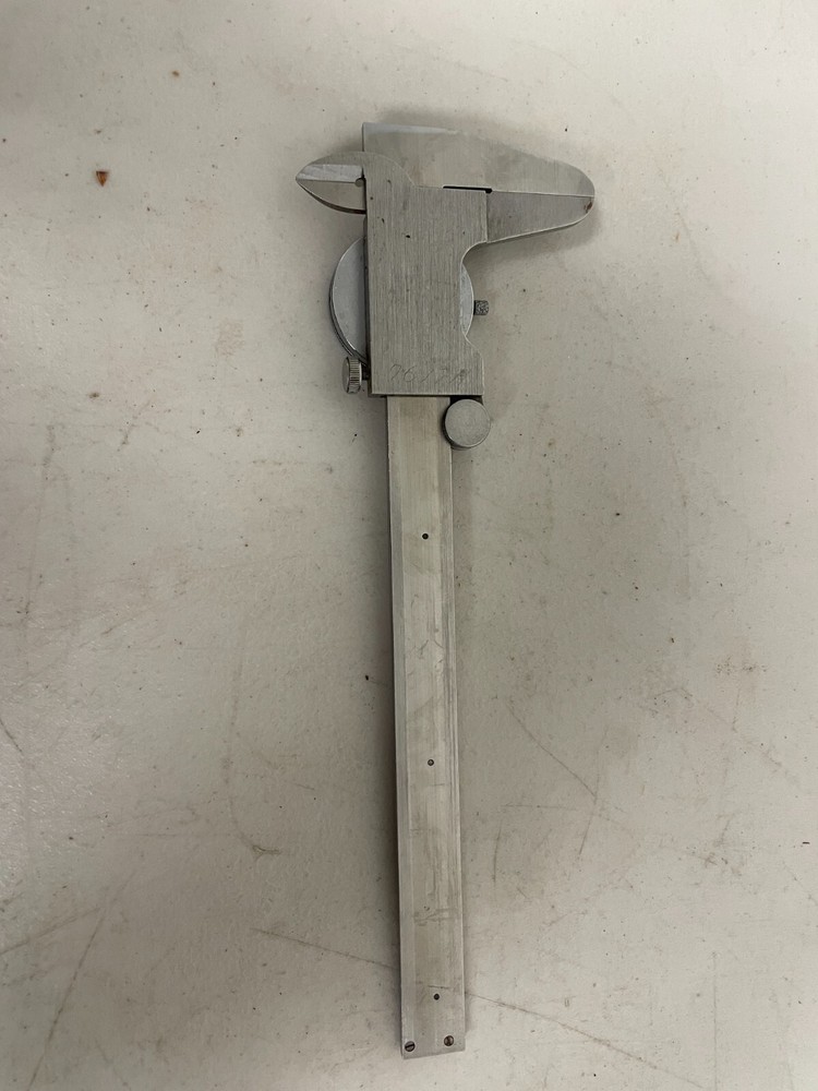 Enco Inside Outside Dial Caliper 0.100 inches