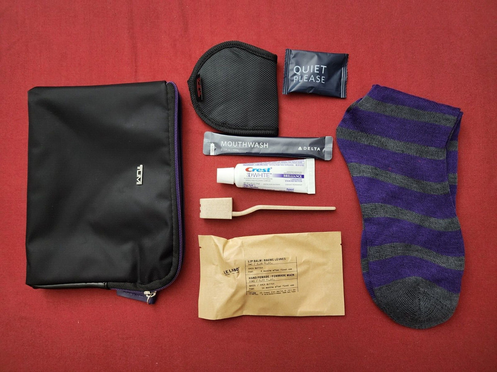 NEW Delta Airlines TUMI Amenity Kit