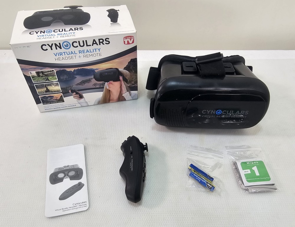 CYNOCULARS VR Headset With Remote UNUSED