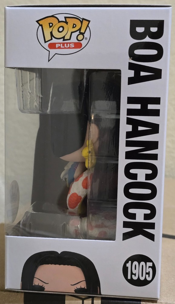 Funko Pop! Plus - One Piece #1905 Boa Hancock - Exclusive w/ Protector