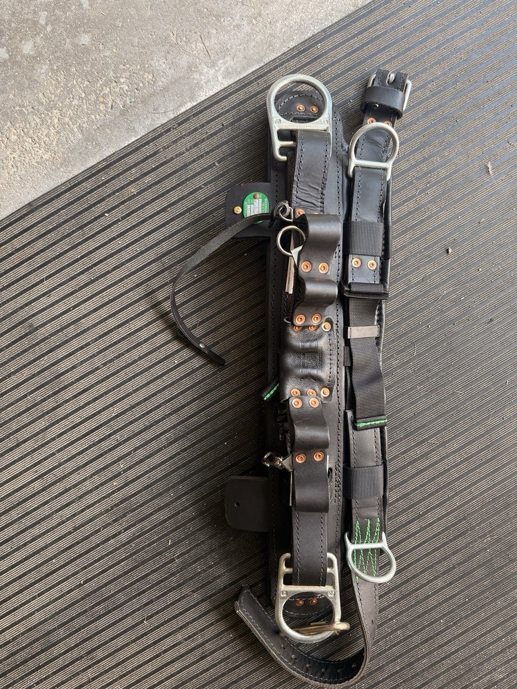 ADJUSTABLE SHORT BACK BELT™ – 20192CM NEW size S20-23