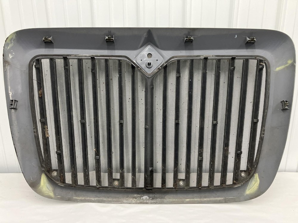 2007-2020 International RH Grille - Used
