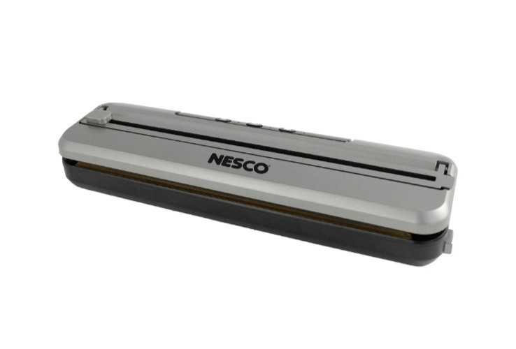 Nesco Space-Saving Vacuum Sealer Machine, Automatic One-Touch Food Sealer...
