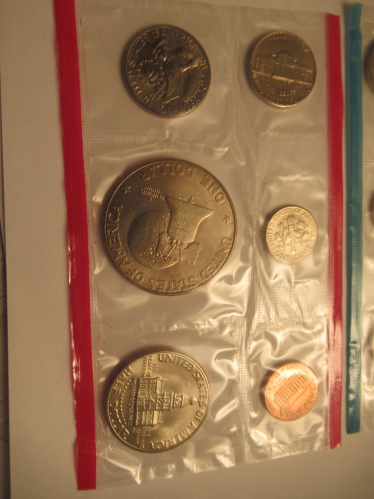 1975 US Mint Uncirculated Set, US Mint Cellophane