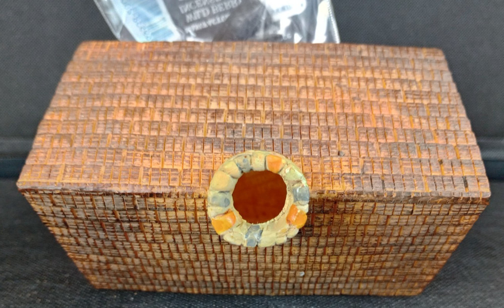 Wildberry Log Cabin Incense Burner w/ Evergreen Cone Samples