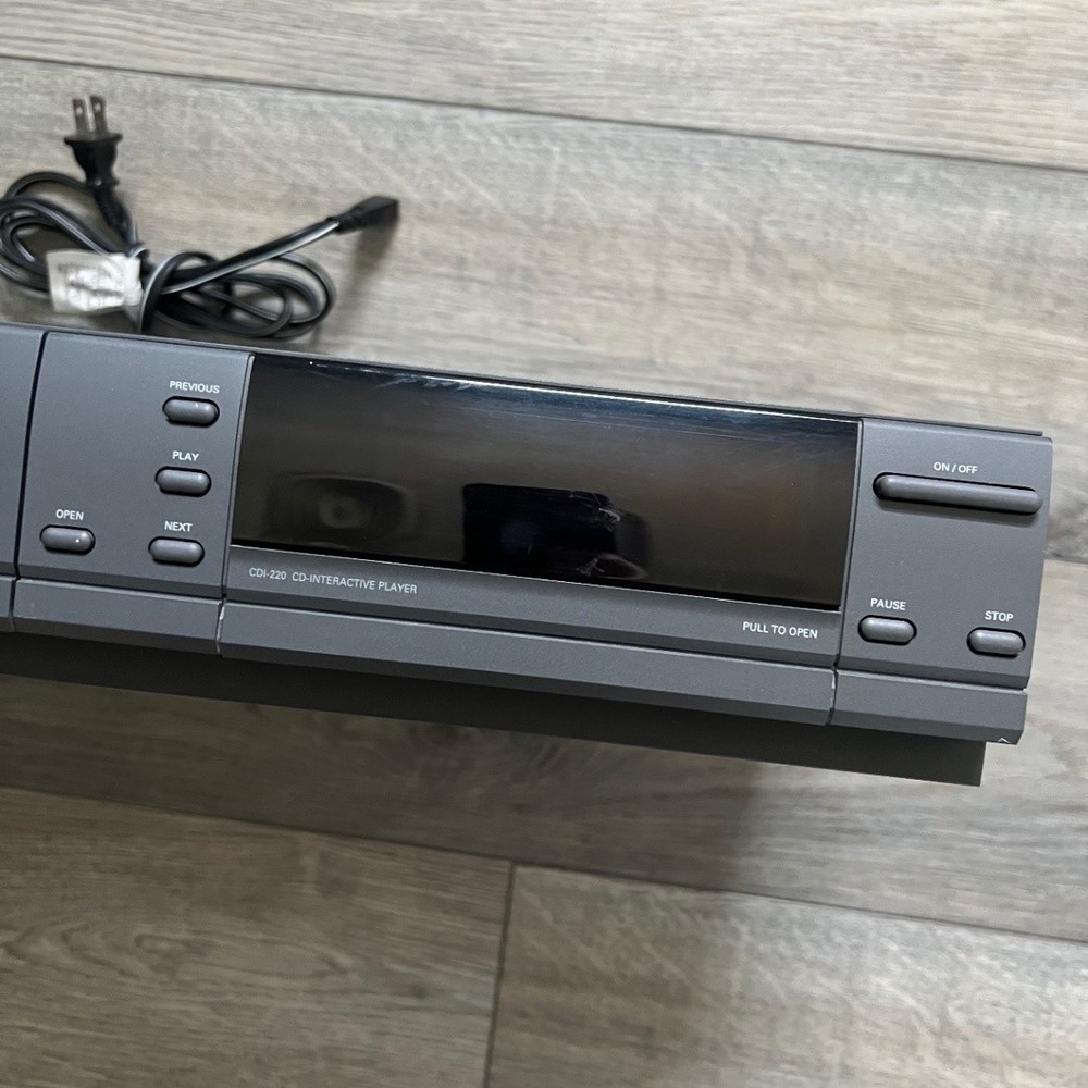 Philips CDI-220 CD-i Interactive Player CD-330 Compact Disc Player READ