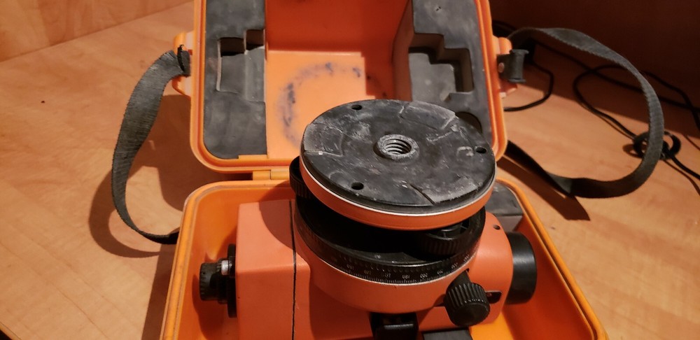 Can-Measure CM-24 Transit Level in Case (no tripod)