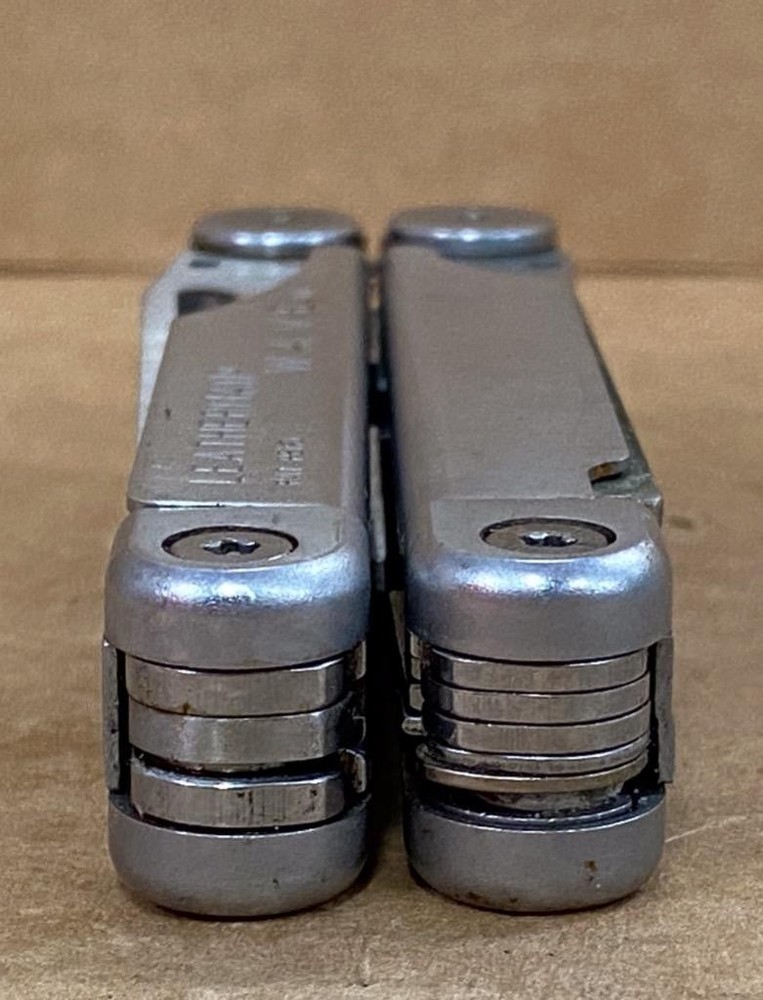 VINTAGE LEATHERMAN WAVE MULTI-TOOL.