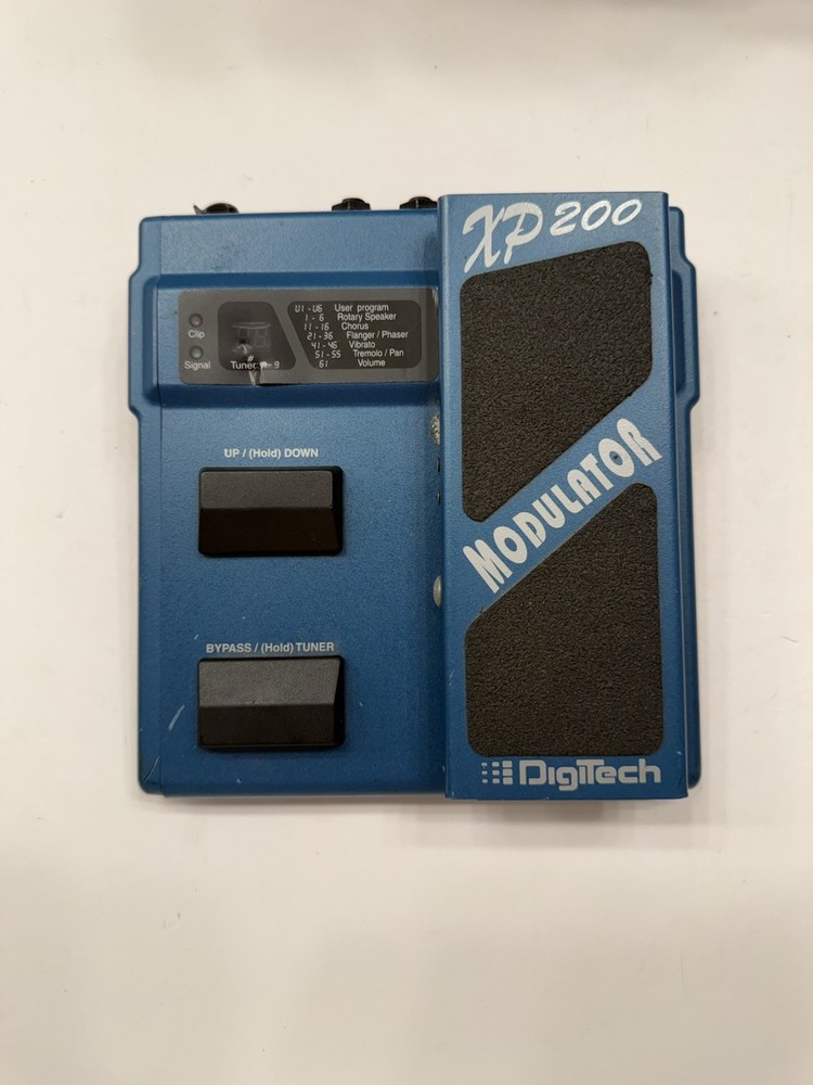 Digitech XP200 Modulator Modulation Vintage Guitar Effect Processor Pedal + PSU