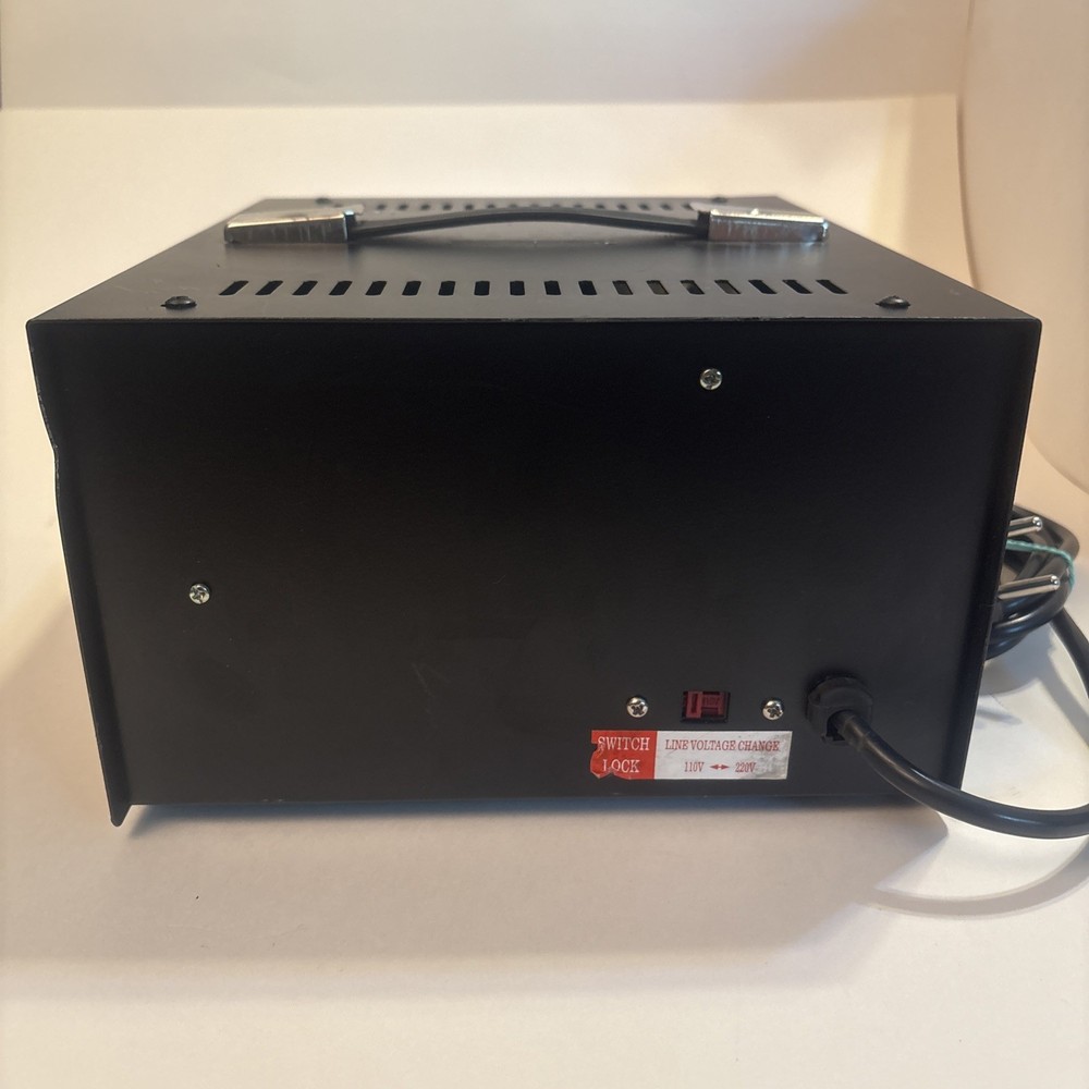 Diamond Series DSR-1000 Automatic Voltage Regulator And Converter Untested