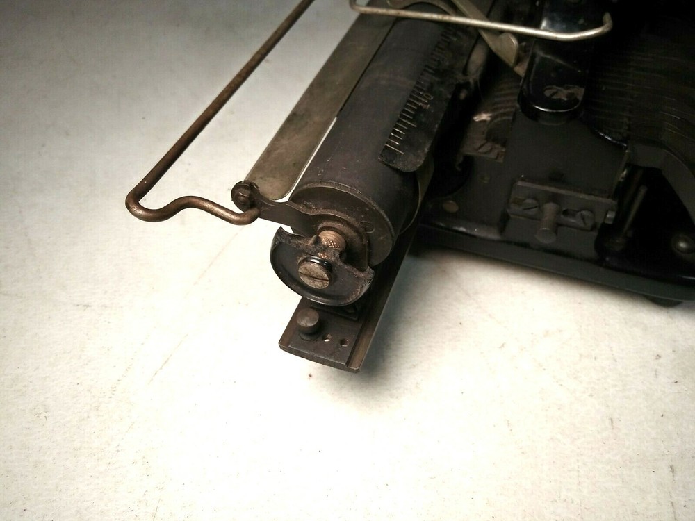 Rem-Blick Typewriter Plus Case RARE !!