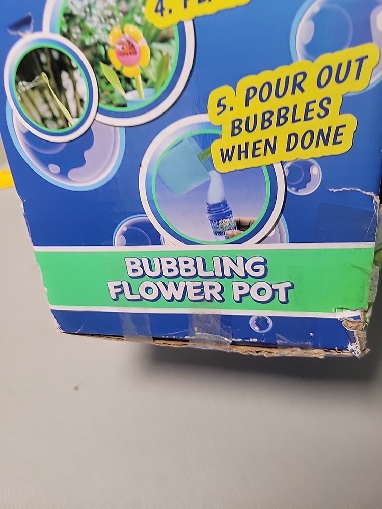 MAXX BUBBLES FLOWER POT BUBBLE BLOWER , (BOX FAIR)