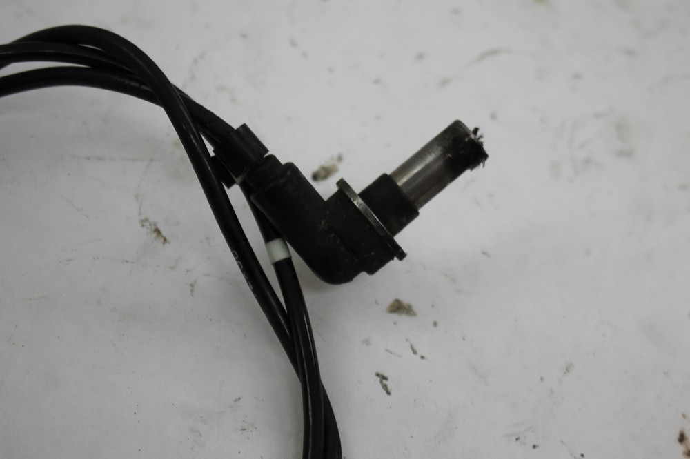 13 Triumph Speed Triple R ABS 1050 Front ABS Speed Sensor