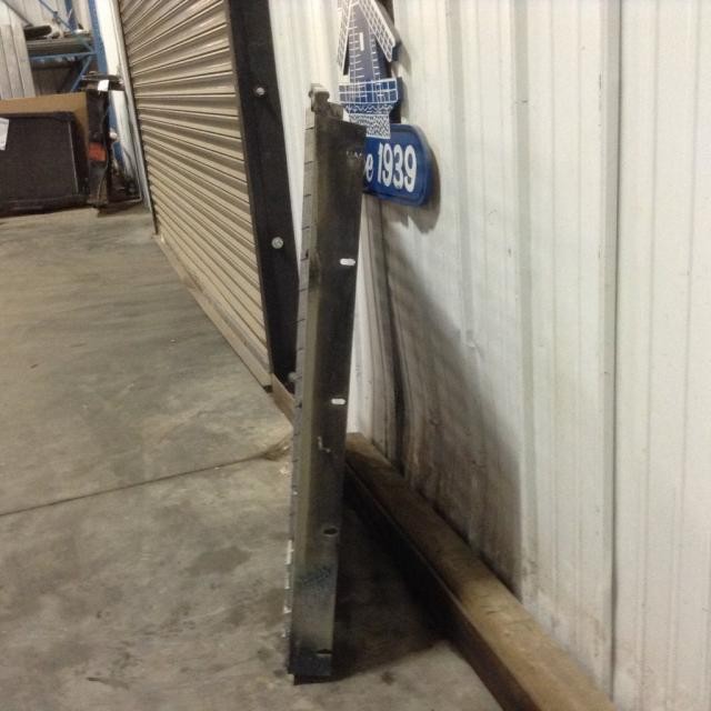 Kenworth C500 Grille - Used