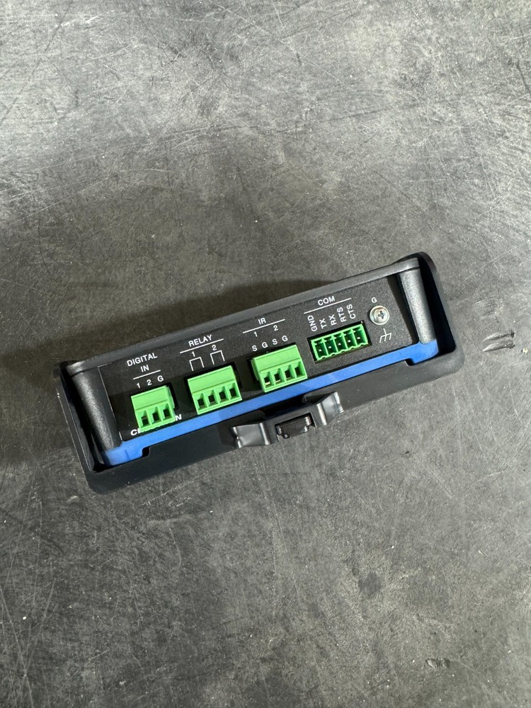 Crestron RMC3 Room Media Controller w Mounting Bracket