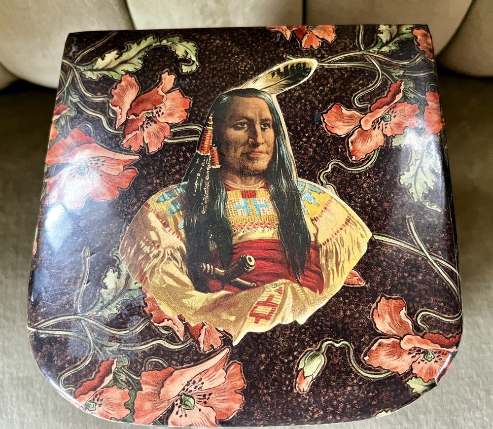 FABULOUS VICTORIAN CELLULOID COLLARS & CUFFS BOX W/ NATIVE AMERICAN IMAGE