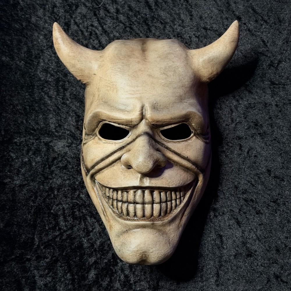 Ultimate Black Phone (2021) Grabber Smiley Mask