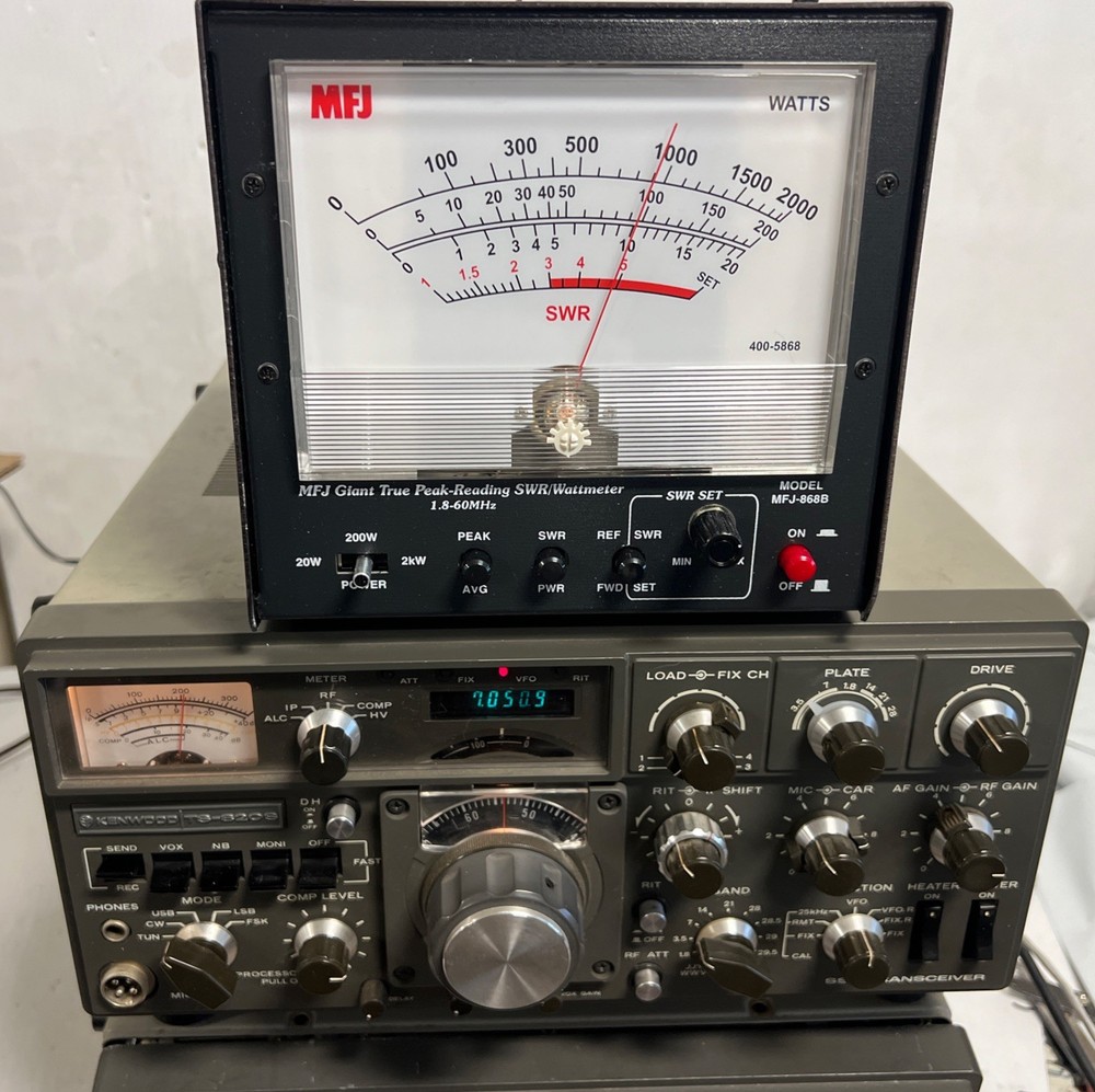 Kenwood TS-820S HF Transceiver Please Read Description