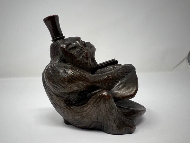 RONSON FIGURAL MONKEY OPENING CLAM STRIKER LIGHTER