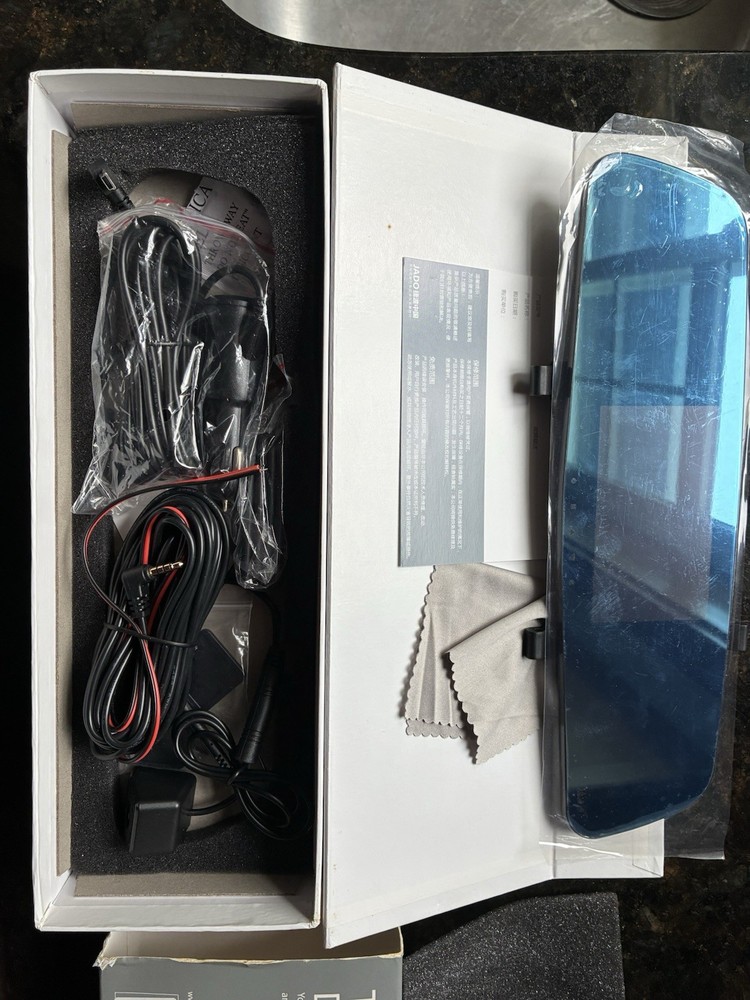 Jado Traveling Data Recorder Front And Rear Camera