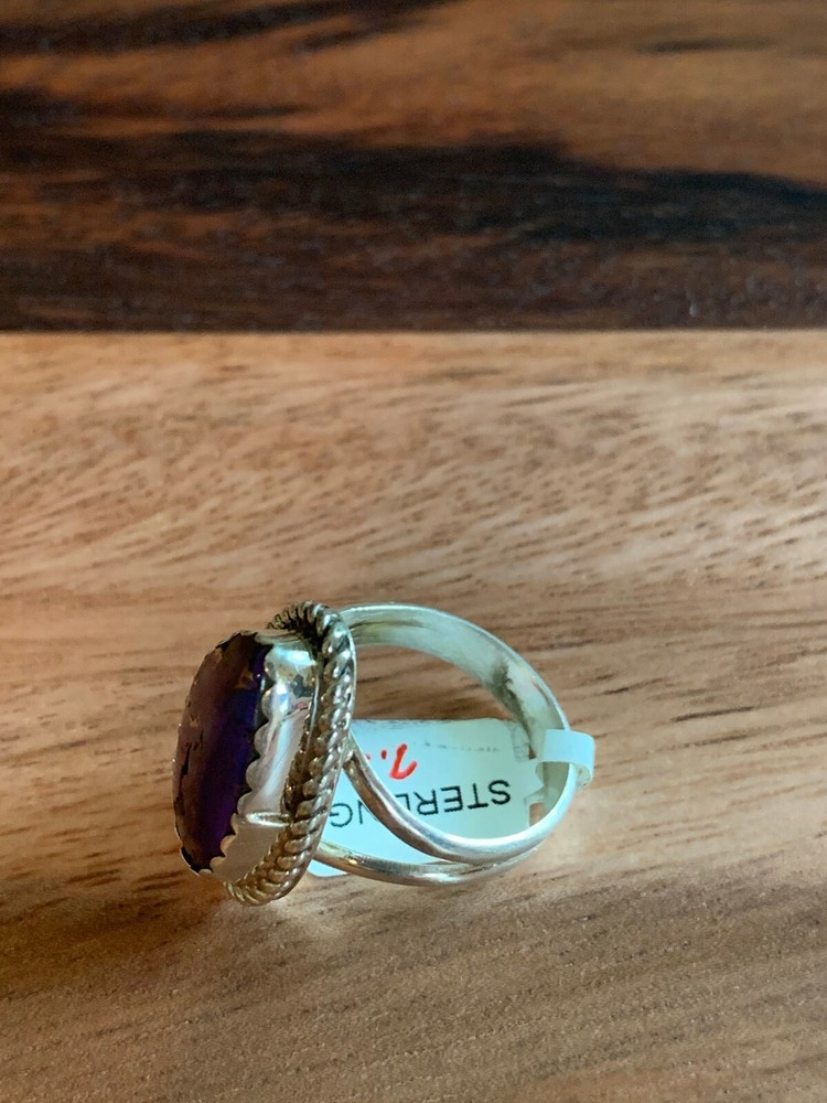 PURPLE ~ STERLING ~ RING (SIZE 7.25)