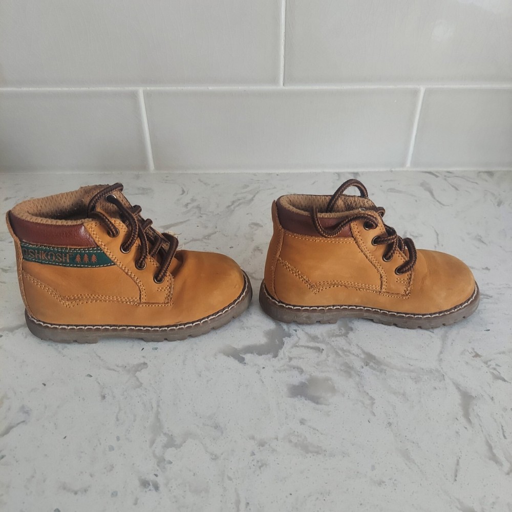 Oshkosh Boy's Cognac Brown Leather Boots - Size 7.5