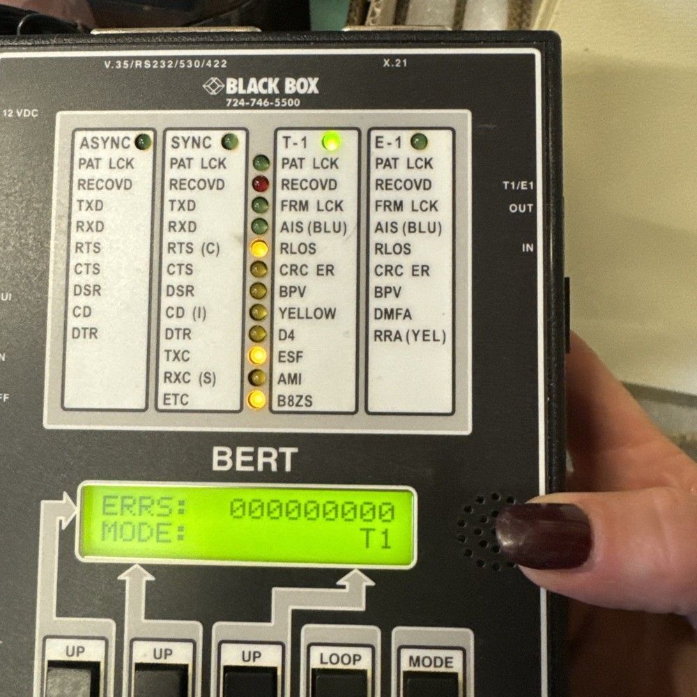 Black Box T1/E1 WAN TESTER TS940A-R2 *powers on but untested* Bin11