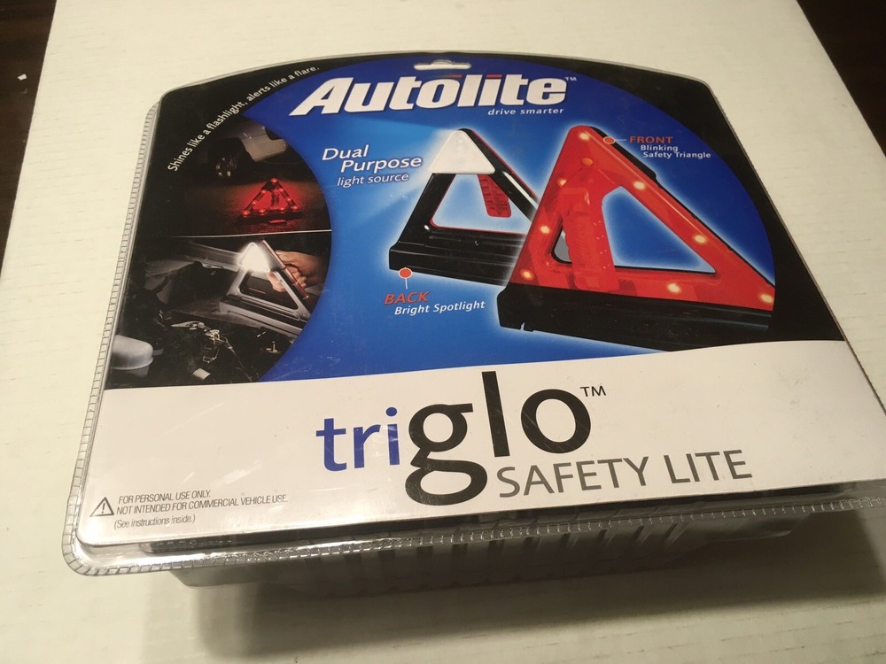Autolite Drive Smarter Dual Purpose Light Source Tri Glow Safety Light.