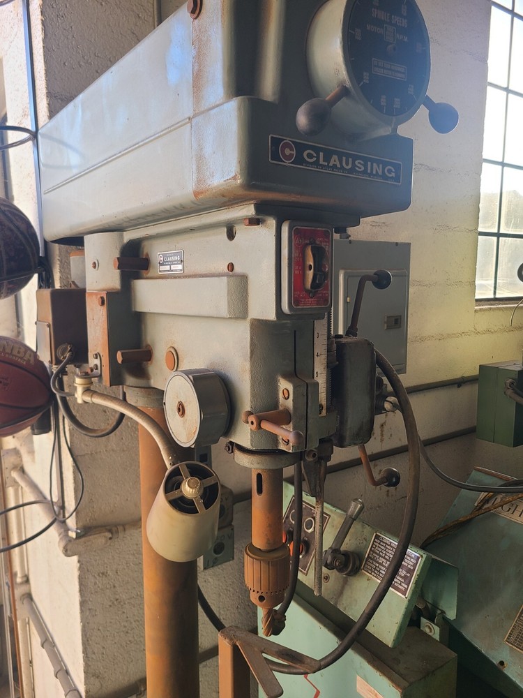 CLAUSING SERIES 22V 20" VARIABLE SPEED FLOOR STAND DRILL PRESS